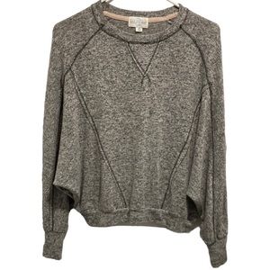 Jun & Ivy Top